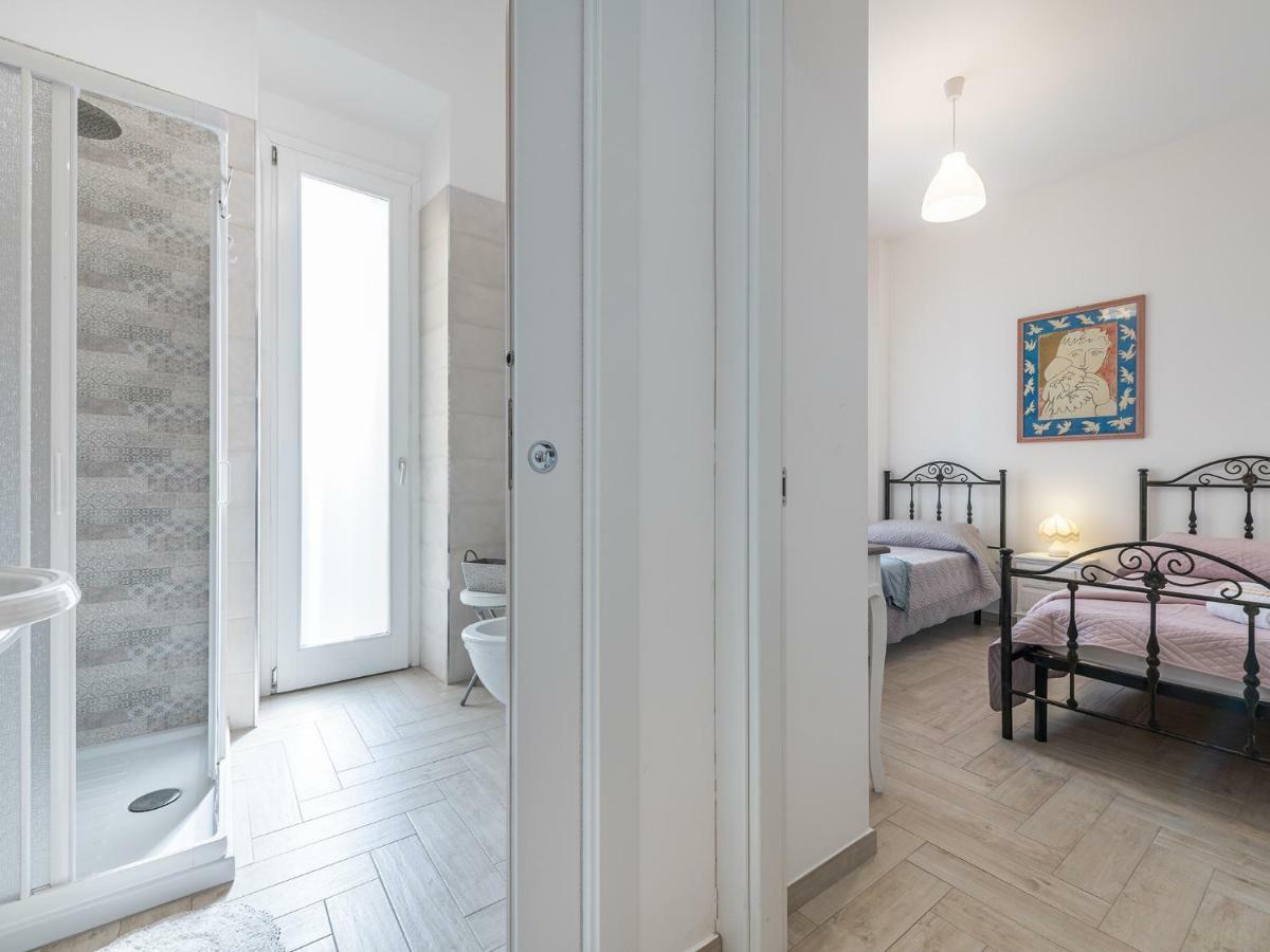 Casa Bear Apartment Cagliari Bagian luar foto