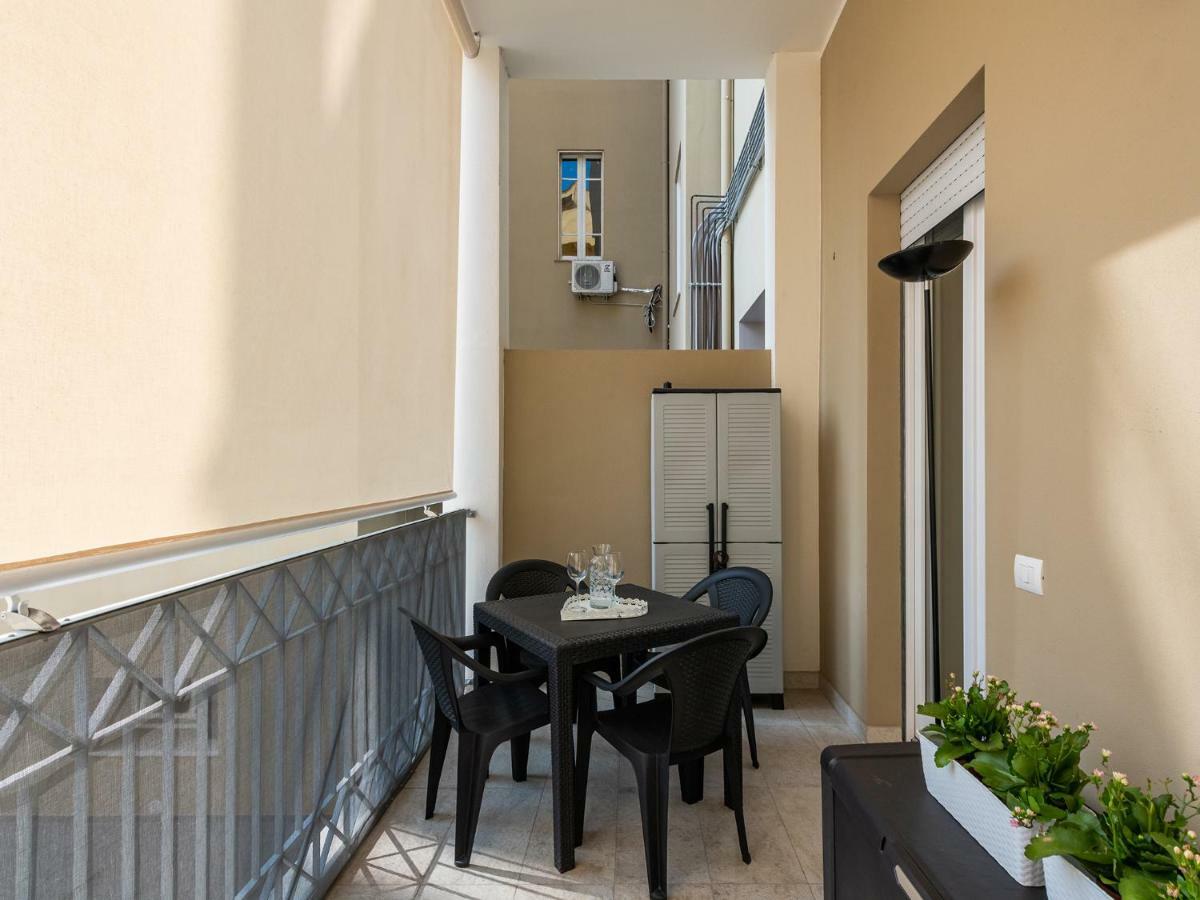 Casa Bear Apartment Cagliari Bagian luar foto