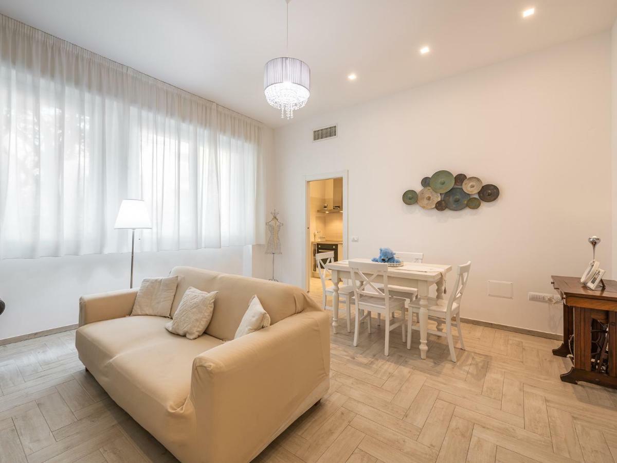 Casa Bear Apartment Cagliari Bagian luar foto