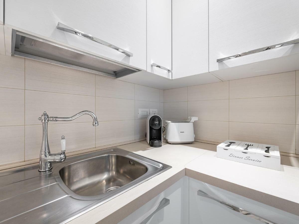 Casa Bear Apartment Cagliari Bagian luar foto