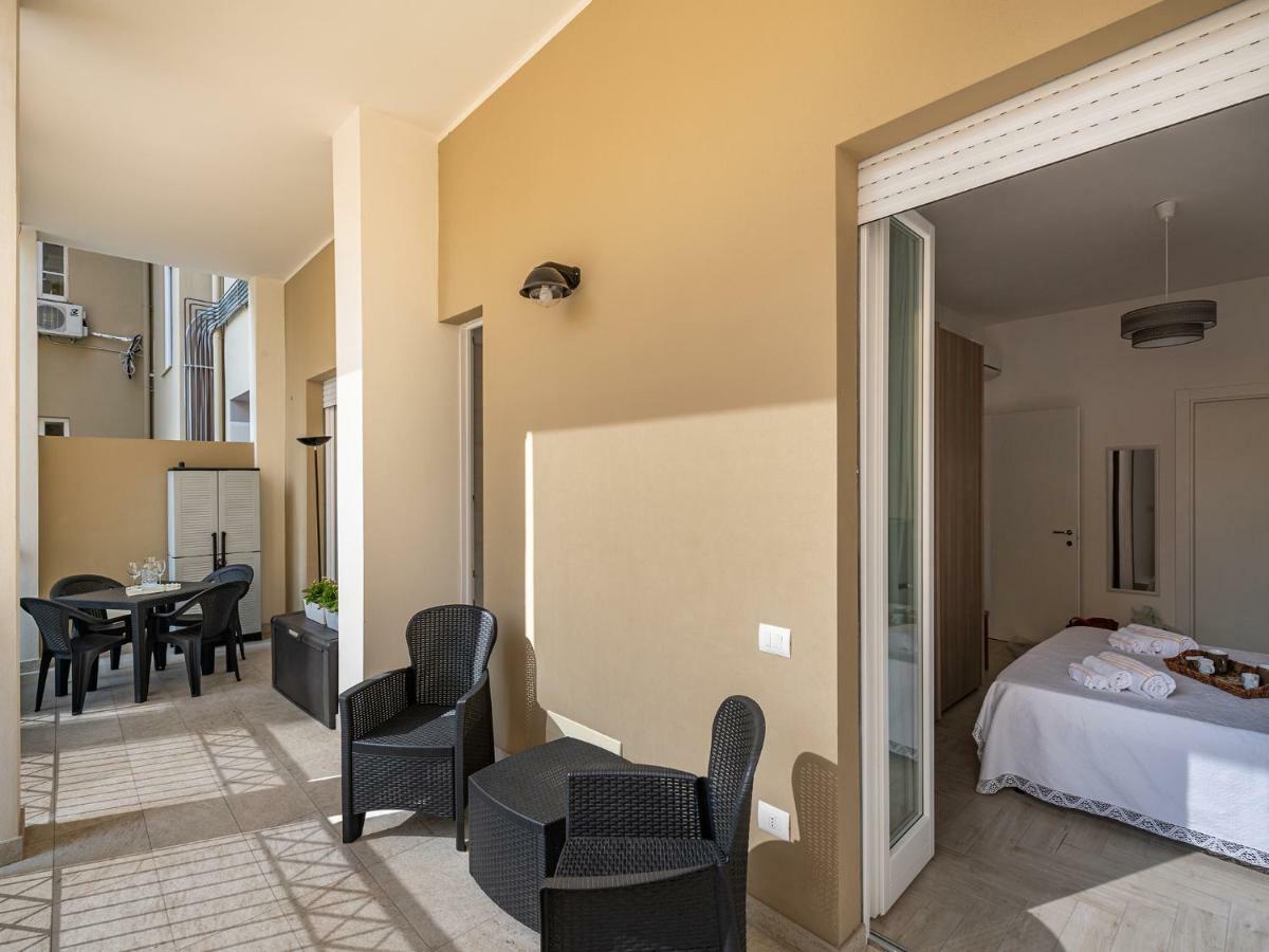 Casa Bear Apartment Cagliari Bagian luar foto